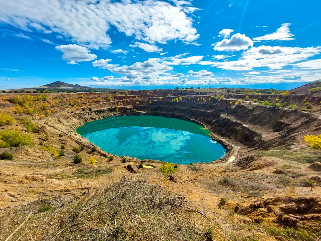Село Цар Асен – рудникът и менделеевата таблица