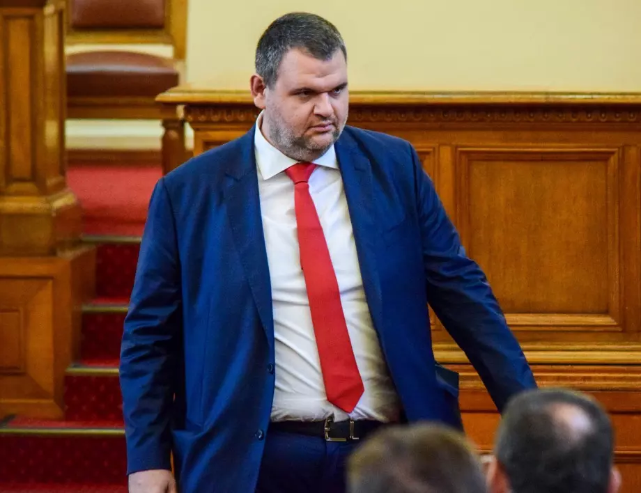 Делян Пеевски: Спрете делкането, хиляди страдат заради дефицита на инсулин