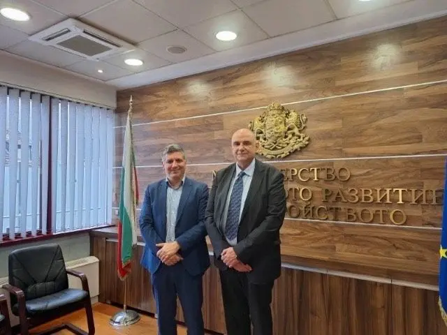 Сключиха 2проекти на стойност над 2 милиона лева ще се извършат в Панагюрище